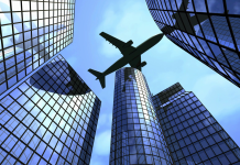 The 4 Keys to Running a Future Successful Airline airline fly over city
